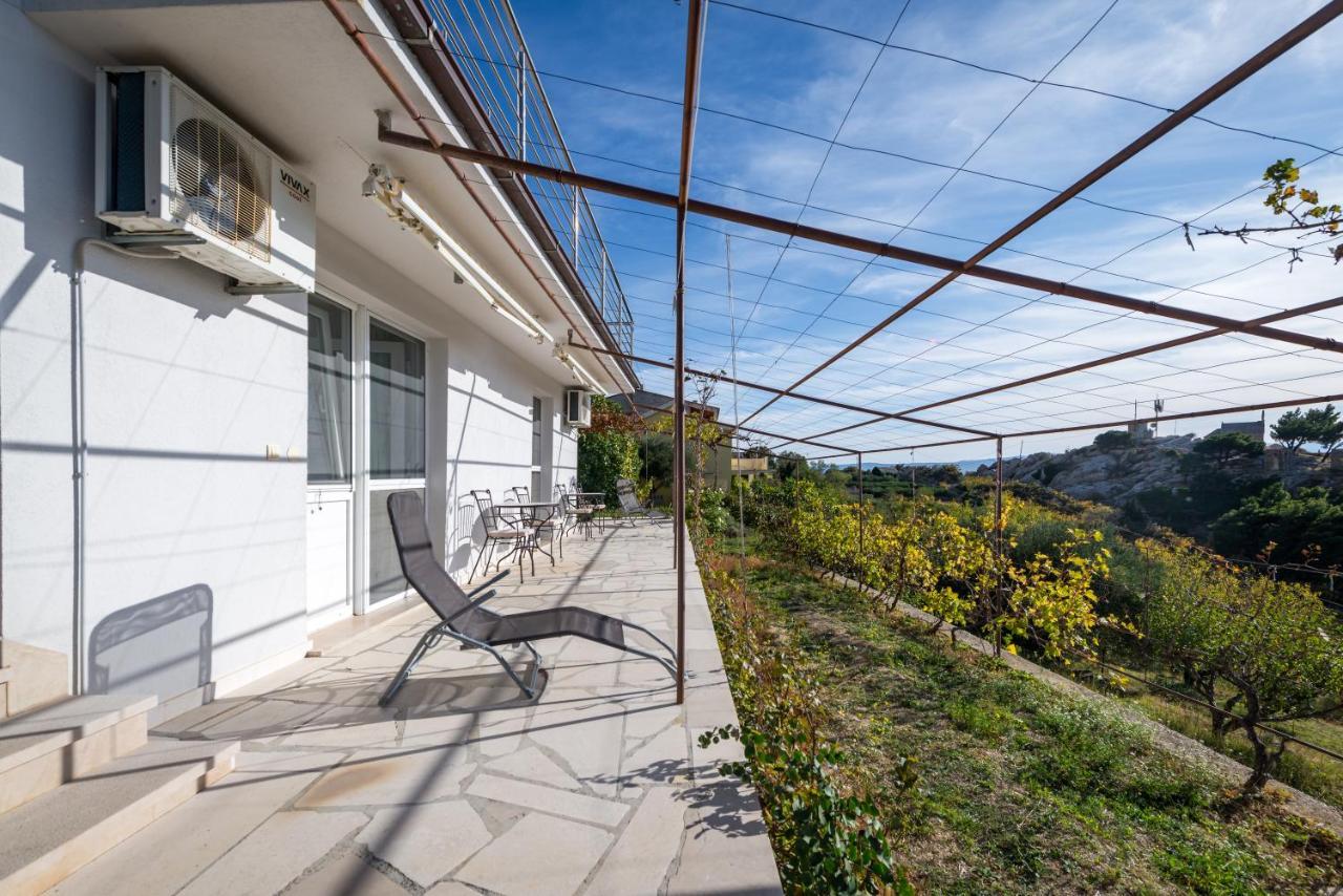 Pikolo Apartments Omis Tice Exterior foto